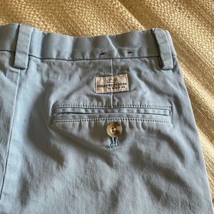 Boys medium (14) vineyard vines shorts.